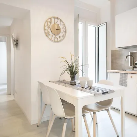 White Ostilia Apartments Rome Exterior photo