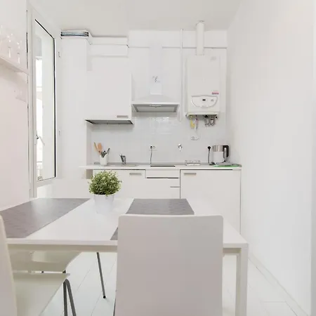 White Ostilia Apartments Rome Exterior photo