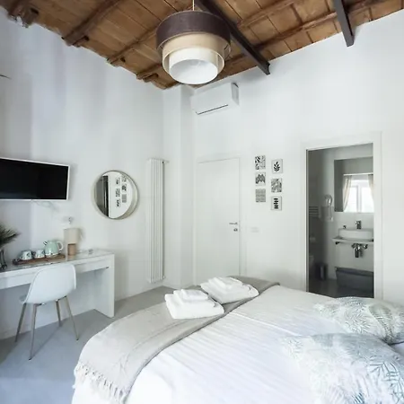 White Ostilia Apartments Rome Exterior photo
