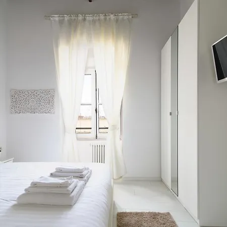 White Ostilia Apartments Rome Exterior photo