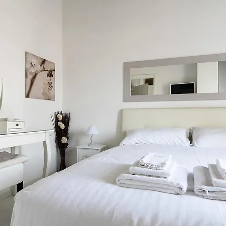 White Ostilia Apartments Rome Exterior photo