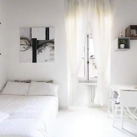White Ostilia Apartments Rome Exterior photo