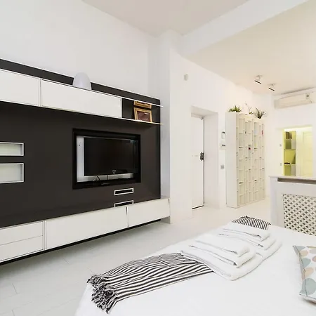 White Ostilia Apartments Rome Exterior photo